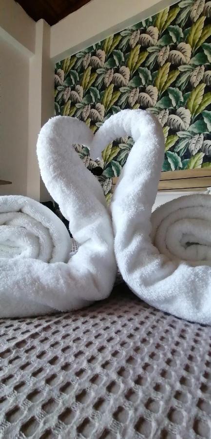 Bed and Breakfast Stalis Drops Экстерьер фото