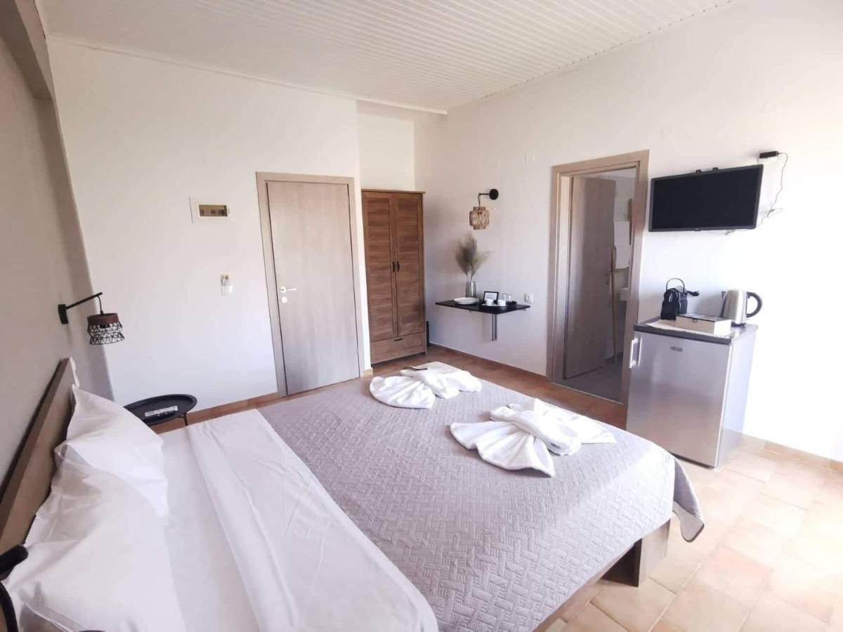 Bed and Breakfast Stalis Drops Экстерьер фото